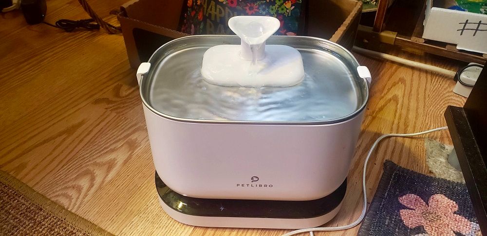 Petlibro Dockstream Battery-Operated Water Fountain